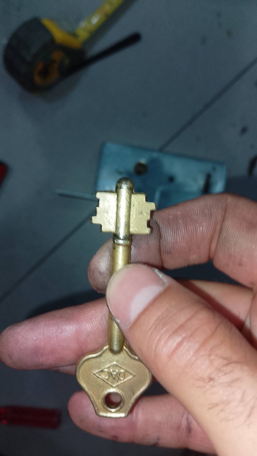 Apertura de puerta de casa - trabajo realizado